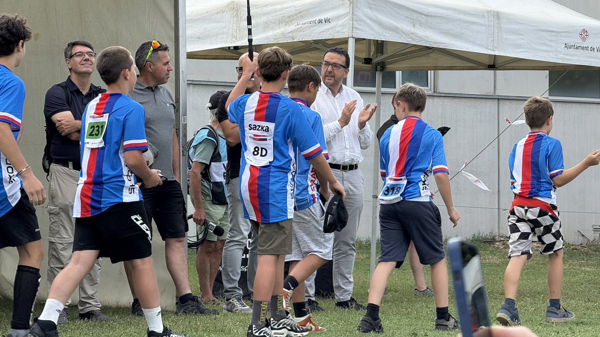 albertcastellsv's tweet image. 🚲 Aquest cap de setmana Vic és la capital mundial del trial infantil i juvenil, en una competició que agrupa a més de 200 participants d’una vintena de països al Parc Esportiu de Mas den Bigas! Impulsem l’esport com a motor de cohesió social i promoció de la ciutat.
