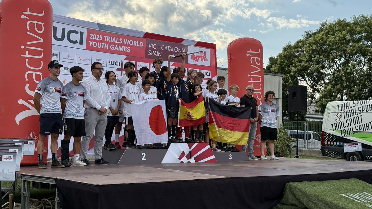 albertcastellsv's tweet image. 🚲 Aquest cap de setmana Vic és la capital mundial del trial infantil i juvenil, en una competició que agrupa a més de 200 participants d’una vintena de països al Parc Esportiu de Mas den Bigas! Impulsem l’esport com a motor de cohesió social i promoció de la ciutat.
