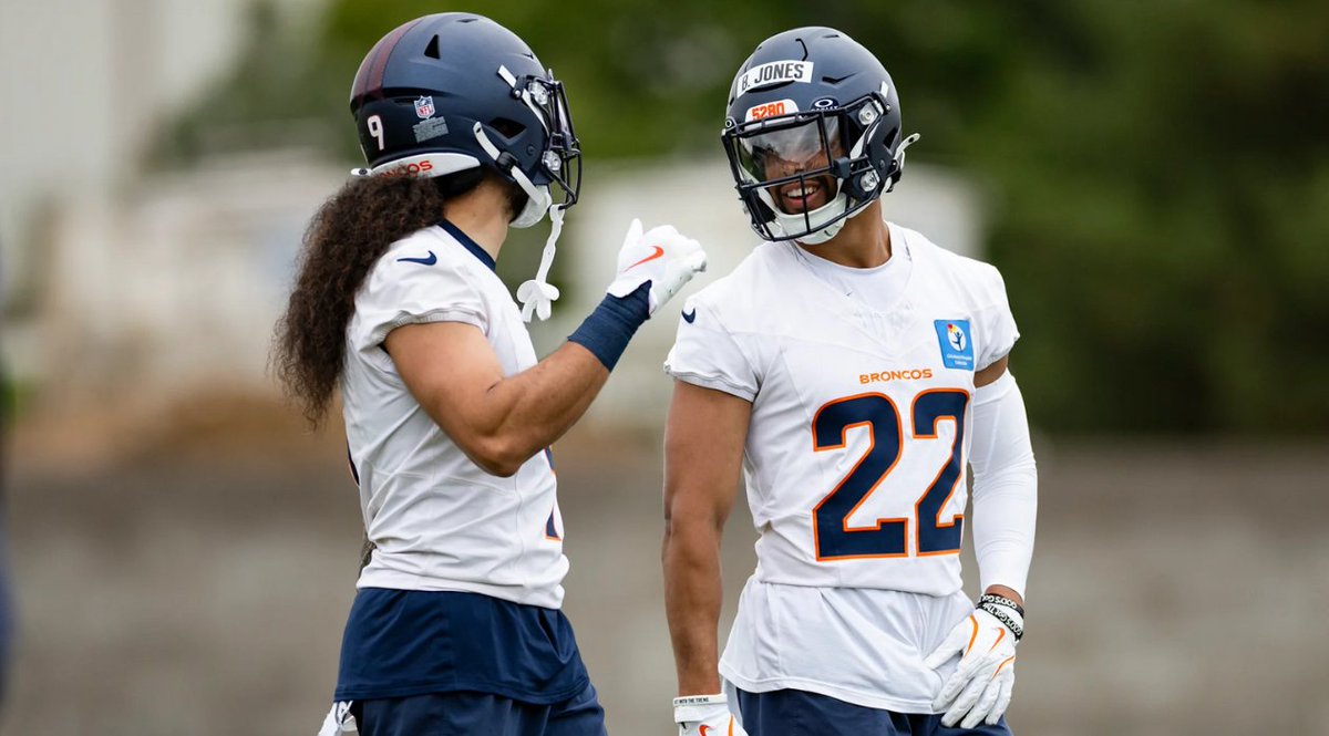 MileHighHuddle's tweet image. How #Broncos S Brandon Jones Amazed Newcomer Talanoa Hufanga | via @ChadNJensen
READ: si.com/nfl/broncos/ne…