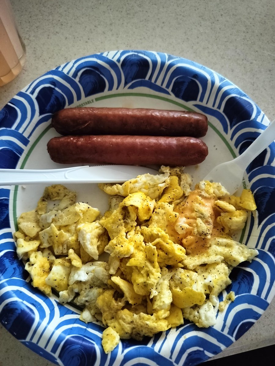 MayorDonavan's tweet image. I feel obligated to post my scrambled eggs whenever I make them since I don&apos;t make them often x3
