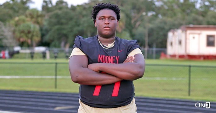 2026 4-star OL Da'Ron Parks transfers to Nitro (W.V.) 👀

on3.com/high-school/ne…