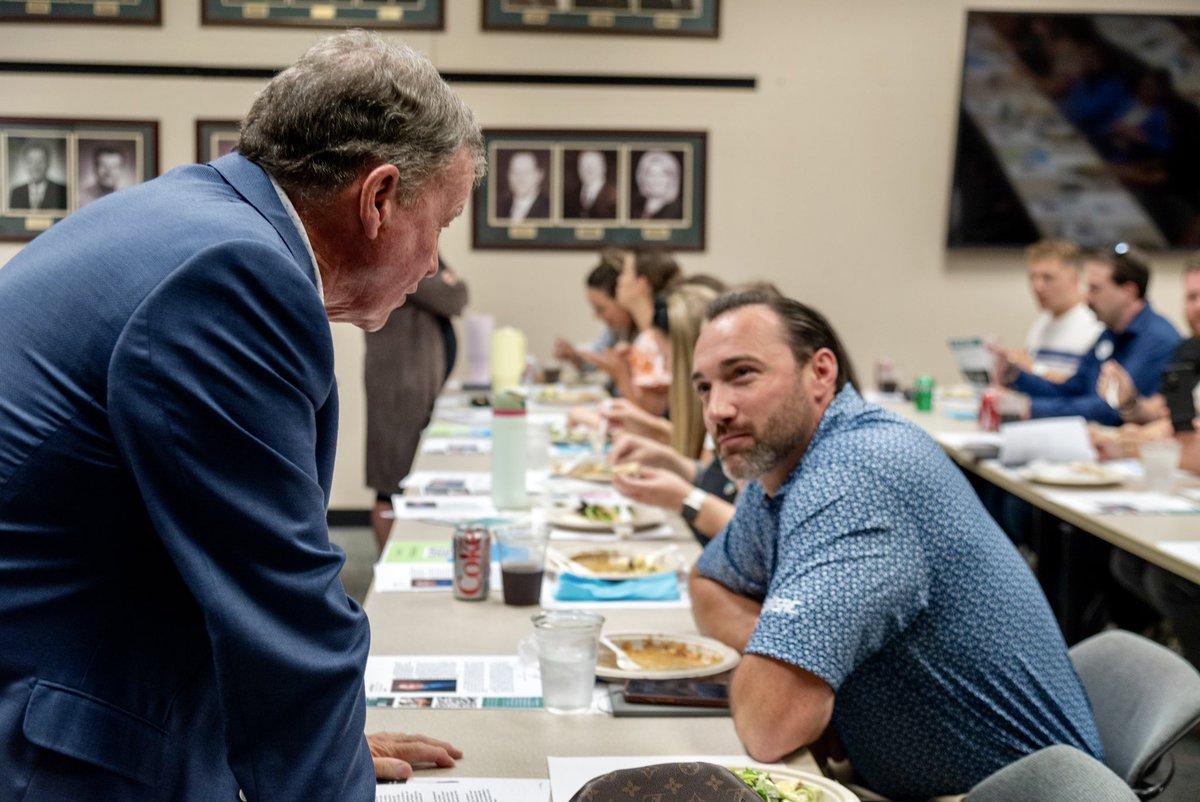 The Network for Springfield's Young Professionals tweet media