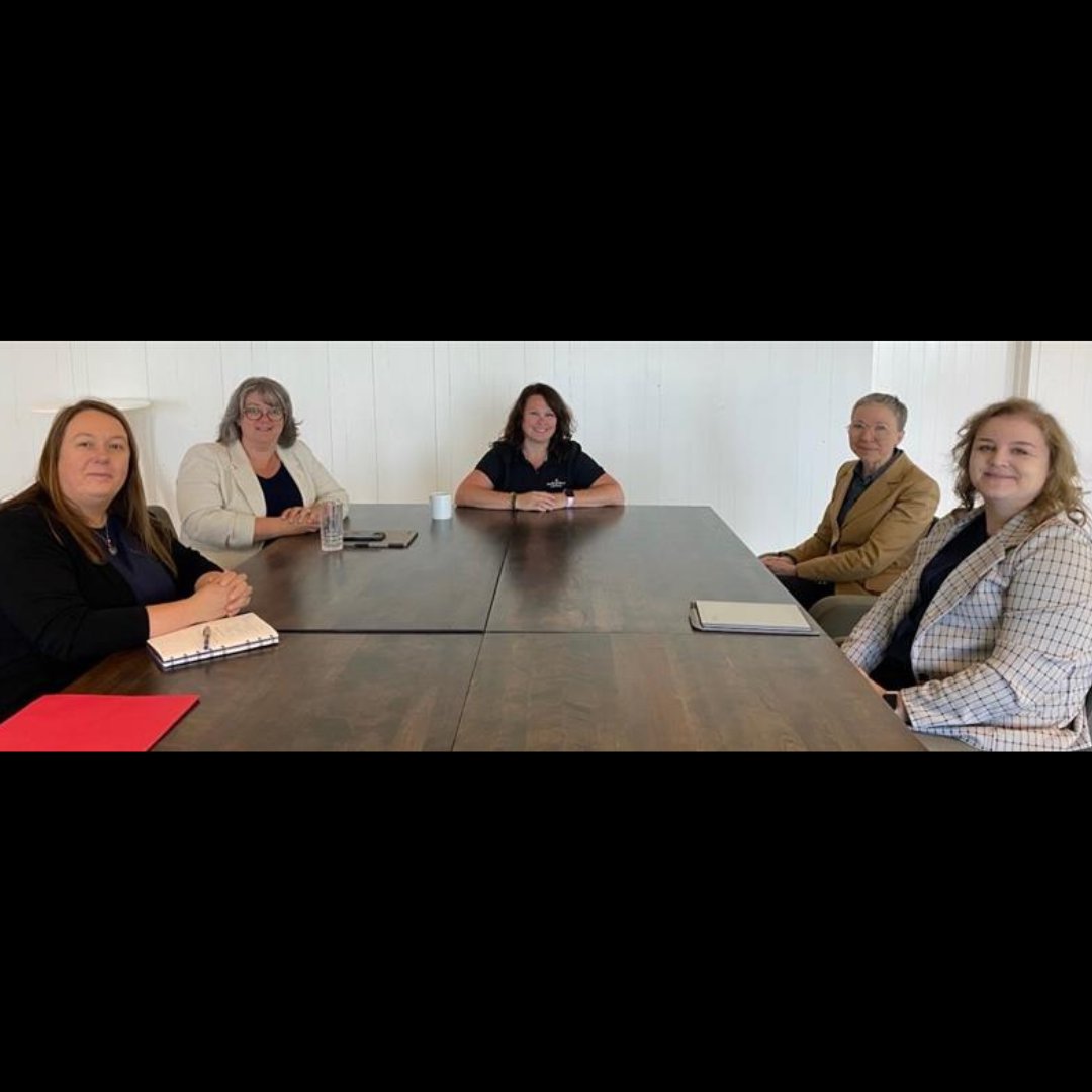 GovNL's tweet image. From economic nutrition labelling to asset-based community development, Shorefast is showing the world how to build resilient local economies by starting with what already exists in a place.
Minister of Rural Economic Development, Pam Parsons, attended an inspiring series of…