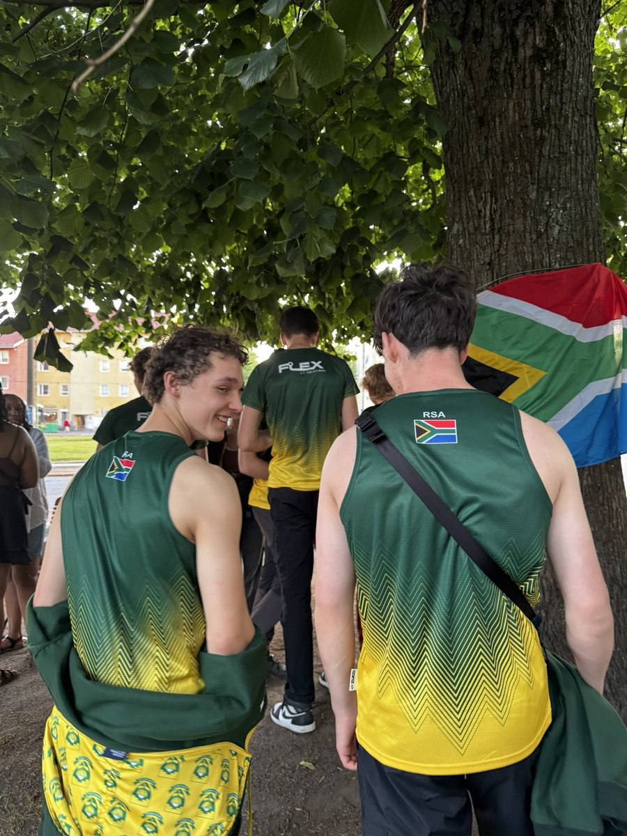 natethachef's tweet image. What are the odds! The South African Rock Climming champions heard the piano and passed the braai! #TheBraaiHelsinki