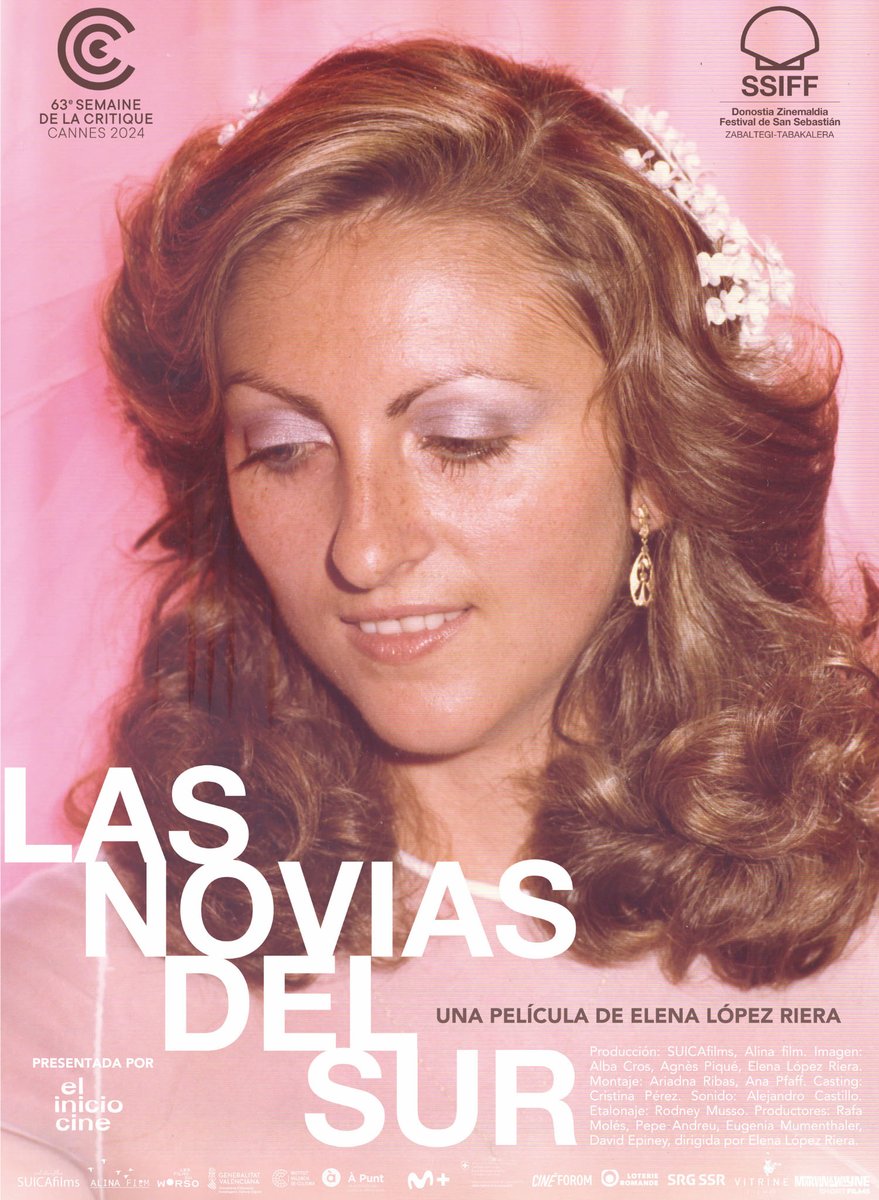CinetecaMexico's tweet image. LAS NOVIAS DEL SUR (Elena López Riera, España-Suiza-Francia, 2024) es un documental en formato epistolar, que muestra las ideas con las que la sociedad ha moldeado a la mujer a través de un grupo de abuelas, madres, esposas y mujeres. Tan iguales y tan distintas. 📽️👰🏻♀️
Mírala a…