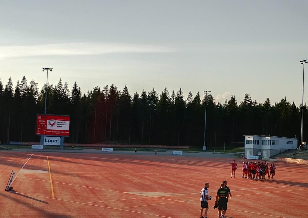 JoronenNiko's tweet photo. Camooon!! 3p!! Hienoo @IPVreds
#pesis #miunseura #IPVreds https://t.co/epyuNuufU3
