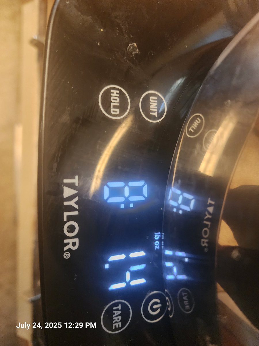 MattisonGrey's tweet photo. @Costco It really chaps my a*@ to pay for packing. I guess I expect better from you. https://t.co/VxwtGKRz6C