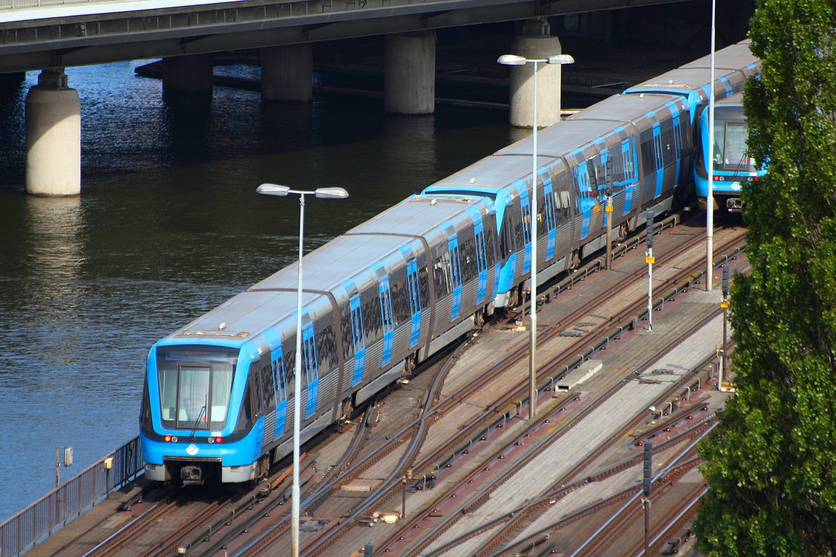 KolkataIndex's tweet image. Interesting! 🤔
Darjeeling MP @RajuBistaBJP has brought up the proposal of a metro rail system connecting Siliguri and adjoining areas. The proposal shall be examined by the Ministry of Railways.
