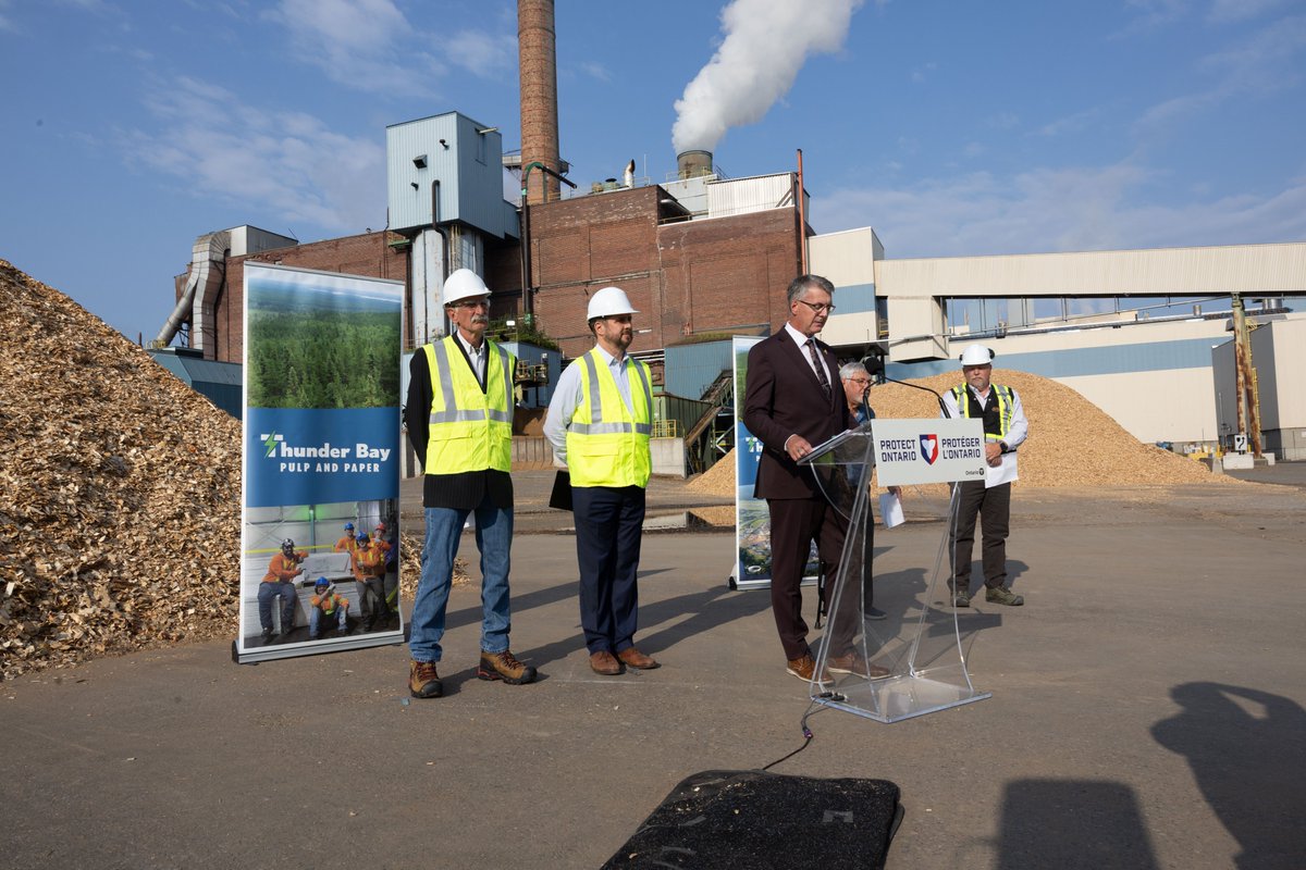 KevinHollandMPP's tweet image. I'm proud to announce that our province is investing over $6.2 million to 8 projects through the Forest Biomass Program to support forest sector innovation and protect jobs in Northwestern Ontario.
NR: news.ontario.ca/en/release/100…