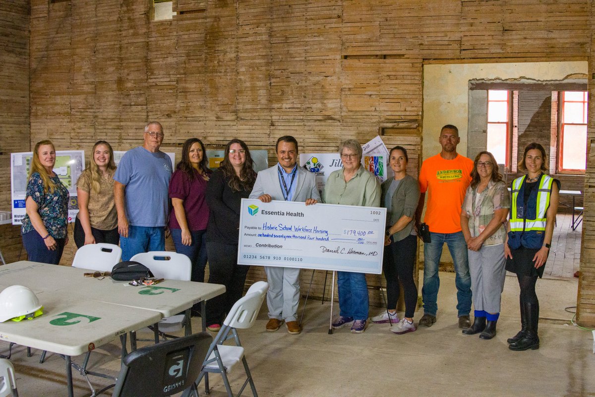 "By contributing to the revitalization of the historic Sandstone School, we're reinforcing our commitment to economic vitality and quality of life in a region we're proud to serve," says Sam Barney, administrator at Essentia-Moose Lake.

Full story 👉 tinyurl.com/4rfwwtbk