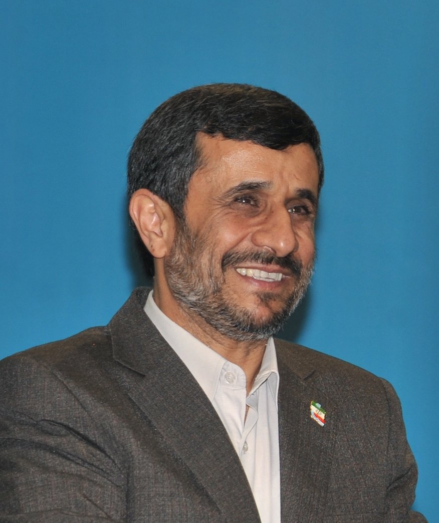 بگذارید باند فاسد امنیتی هر دشمنی از طریق اصلاح‌طلب و اصولگرا علیه دکتر محمود #احمدی_نژاد راه بیندازه، وقتی که اراده‌ی الهی بر بازگشت قدرتمندانه‌‌ی او استوار شده، اینا هیچ‌کاره‌اند. 
آماده باشید برای تغییرات بزرگ، در سطح ایران و جهان.