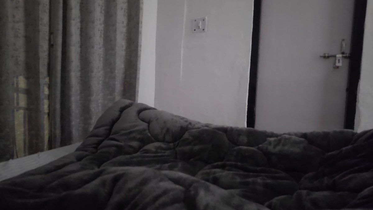 Nicky_Dubey17's tweet image. सुबह 5 बजे के रूम से निकले हुए अब रूम पर पहुँचे 😨🥹

#WorkMode to #SleepMode 
#goodnight