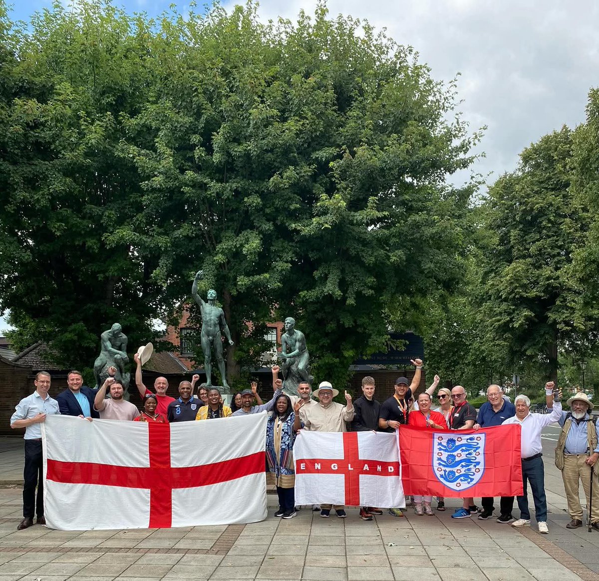 Go for it, Lionesses.Here is Watford  cheering you to victory ✌️