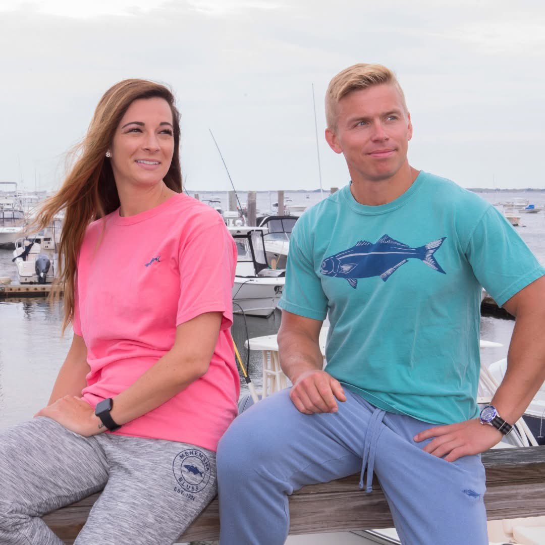 Island style starts here 🐟

Our Classic Tees are a Vineyard favorite—short or long sleeve, big or little fish, all with our signature logo on the back.

Stop by Menemsha or Vineyard Haven &amp; grab yours!

#MarthasVineyard #localbrand