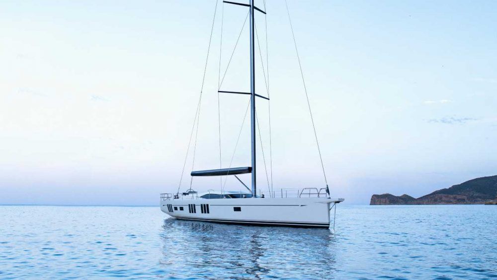 Take a look at Oyster Yacht's new Bluewater Queen, the 805: boats.com/reviews/oyster…