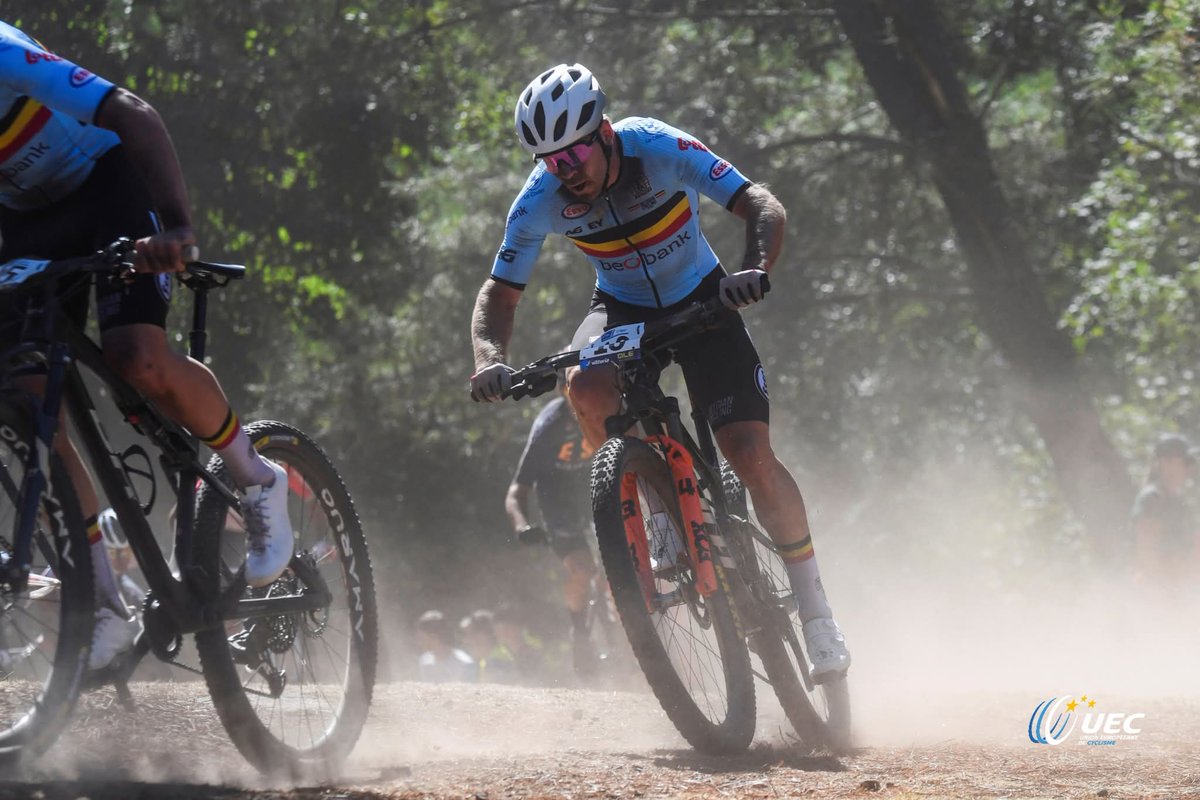 Belgian Cycling Team (@belcyclingteam) on Twitter photo Our riders left it all out during the fast & furious XCC races at the UEC MTB ๐ช๐บ Championships in Melgaรงo ๐ต๐น
Adrien Anciaux sealed a nice 7th place in the Men's Junior race just before Jari Van Lee who got 9th. Men Elite Jens Schuermans claimed 8th ๐๐ป
๐ท <a href="/UEC_cycling/">UEC Cycling</a>
#EuroMTB25 Our riders left it all out during the fast & furious XCC races at the UEC MTB ๐ช๐บ Championships in Melgaรงo ๐ต๐น
Adrien Anciaux sealed a nice 7th place in the Men's Junior race just before Jari Van Lee who got 9th. Men Elite Jens Schuermans claimed 8th ๐๐ป
๐ท <a href="/UEC_cycling/">UEC Cycling</a>
#EuroMTB25