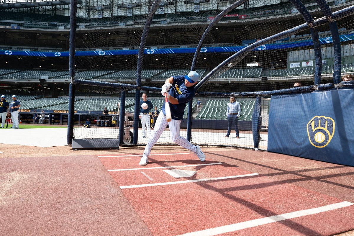 Milwaukee Brewers (@brewers) on Twitter photo OFFICIALLY our future stud โ๏ธ
We've agreed to terms with first-round pick <a href="/sirfischer3/">Andrew Fischer</a> from <a href="/Vol_Baseball/">Tennessee Baseball</a>! OFFICIALLY our future stud โ๏ธ
We've agreed to terms with first-round pick <a href="/sirfischer3/">Andrew Fischer</a> from <a href="/Vol_Baseball/">Tennessee Baseball</a>!