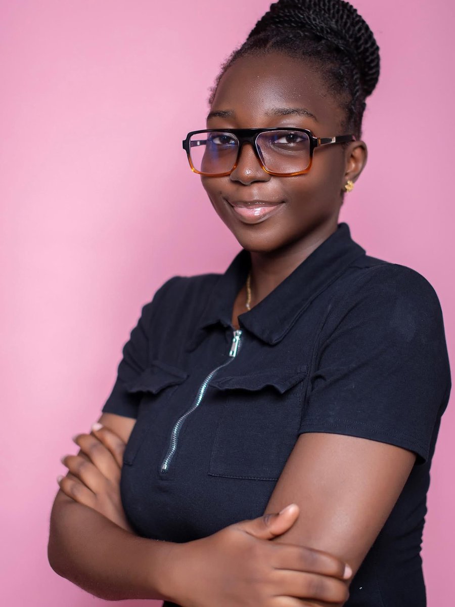 pdanielolawande's tweet image. Happy birthday to three amazing people in my life
@harrybeatz1 my younger brother, our last born @thesimiolaiya my dear son  @_favvy_  a dear daughter in the Lord

The Lord bless you, the Lord keep you and establish you in God’s grace in Jesus name.