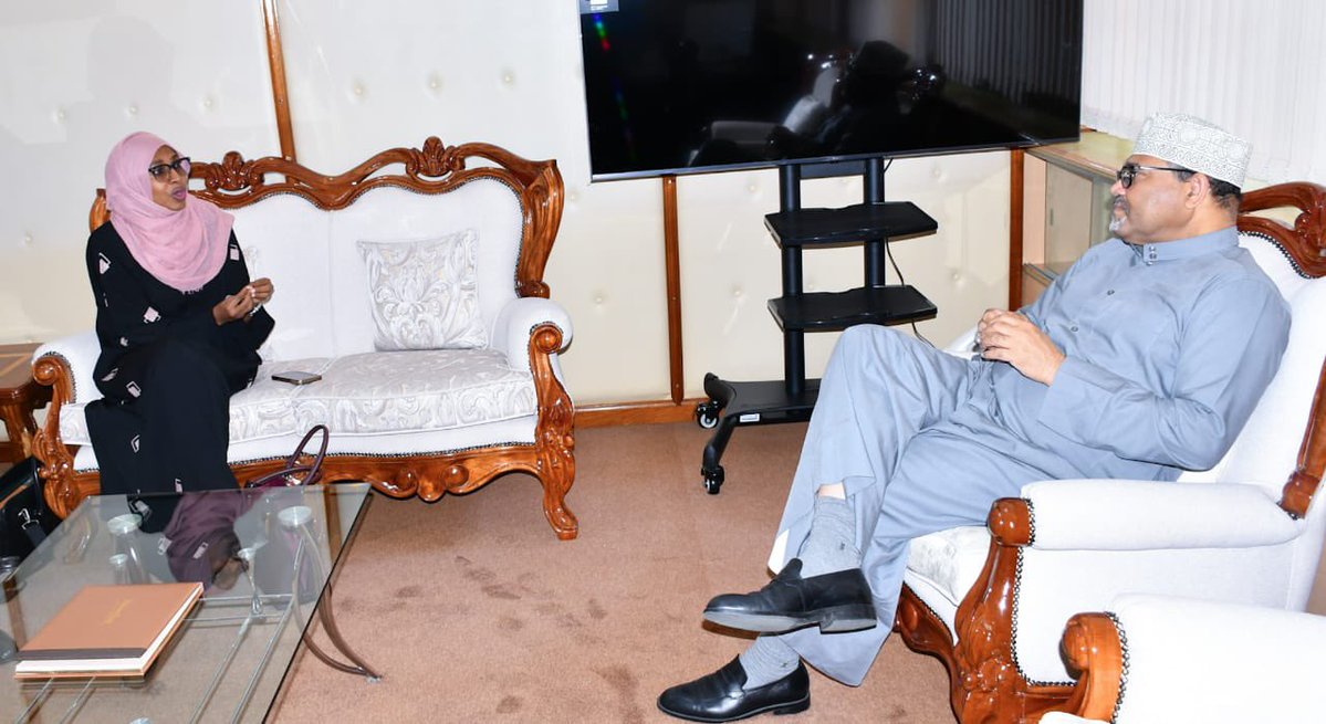 Profshaukat's tweet image. Kenya is expanding in diagnosis & treatment of cancer #Radiothepy, pleased to discuss with Dr. Batul Fankupi Ag CEO @rfhhealthcare seeking support from @IAEATC @IAEANA @iaeapact under PPP in technology &capacity building. Cutting edge Lutetium-177 Therapy, PET SCAN available.
