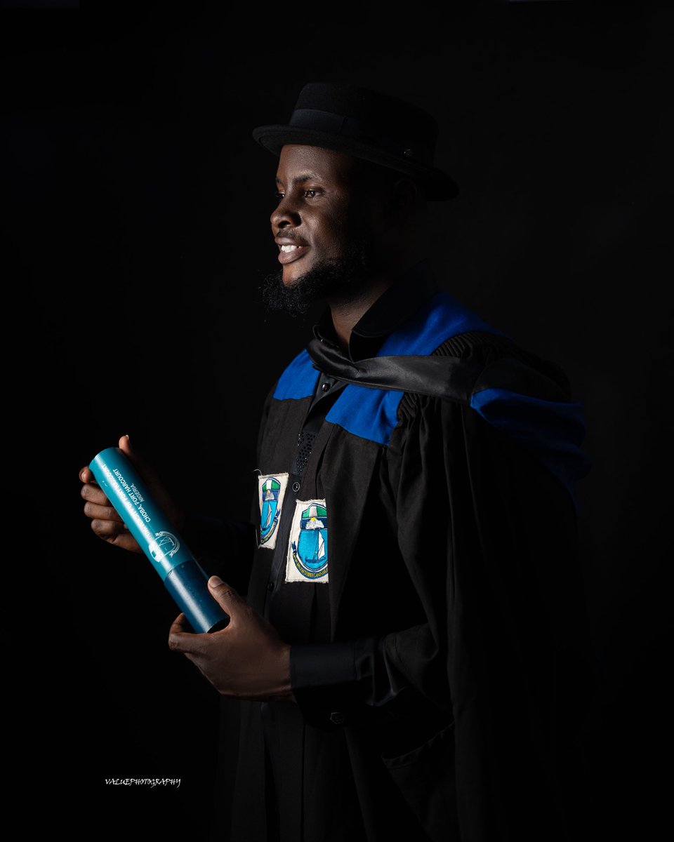 WonderDtalk_'s tweet image. BSc in PHYSICS AND ELECTRONICS, BAGGED
:::
As a graduate in physics and electronics I’m permitted to receive WIRE- BRING DEALS !!