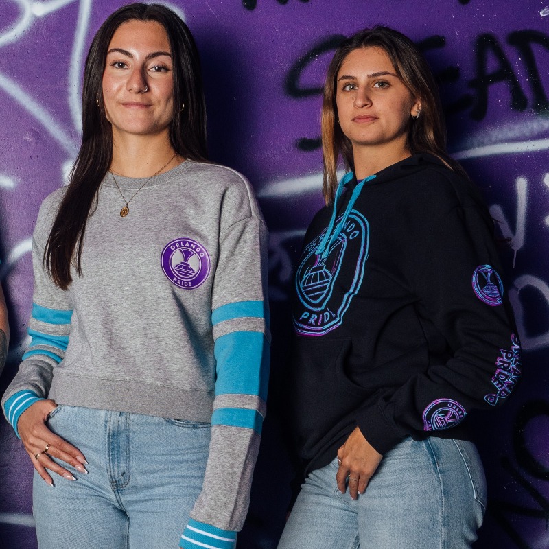 ShopORLPride's tweet photo. Layer up ⬆️ for less ⬇️

40% off select @ORLPride outerwear styles now through the weekend!