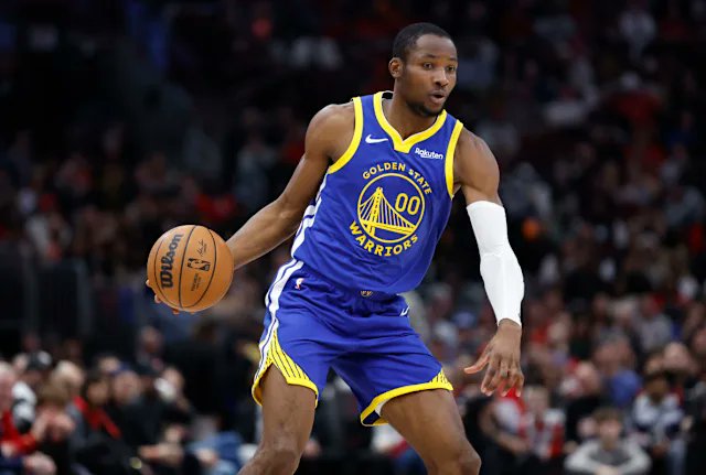 ETrainSports's tweet image. On @ESPN1320 this morning, ESPN's @anthonyVslater shared that Warriors forward Jonathan Kuminga recently met with the Sacramento Kings.
This meeting was Kuminga's first communication with Kings personnel!
Slater also added that Kuminga liked the pitch that Scott Perry gave!