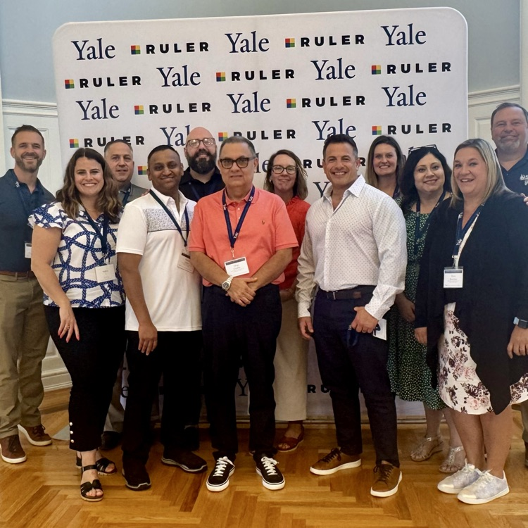 Huge shoutout to District 83 administrators and teacher leaders! 🧠 We just wrapped up an incredible Emotional Intelligence Leadership Summit at Yale Univ., led by @marcbrackett. Excited to bring these insights back to our district! #EmotionalIntelligence #LeadershipDevelopment