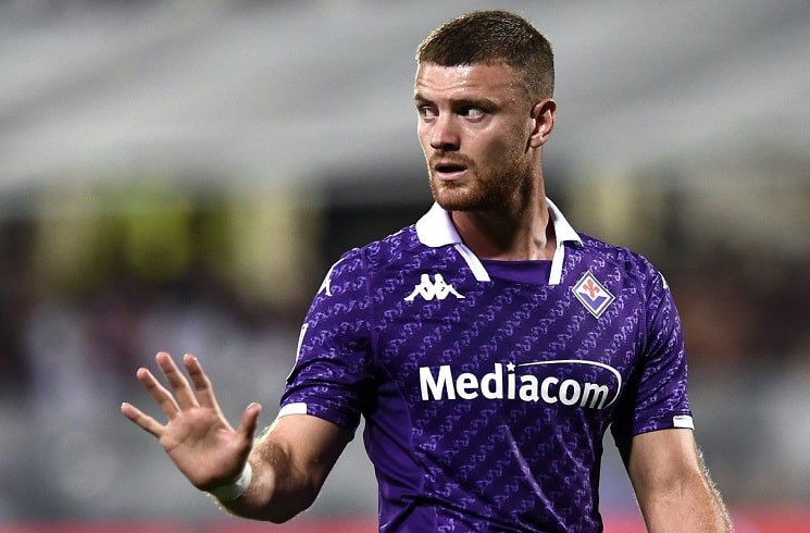 zonadoflamengo0's tweet image. ⚠️| Flamengo faz proposta por Lucas Beltran
O atacante de 24 anos atua na Fiorentina, e o Flamengo fez uma oferta de 15 milhões de euros pelo jogador.
Lucas recentemente vestiu a camisa do River Plate-ARG e interessa ao Flamengo.
📰 @simpraisa @CLMerlo
📸 Mundo Albiceleste