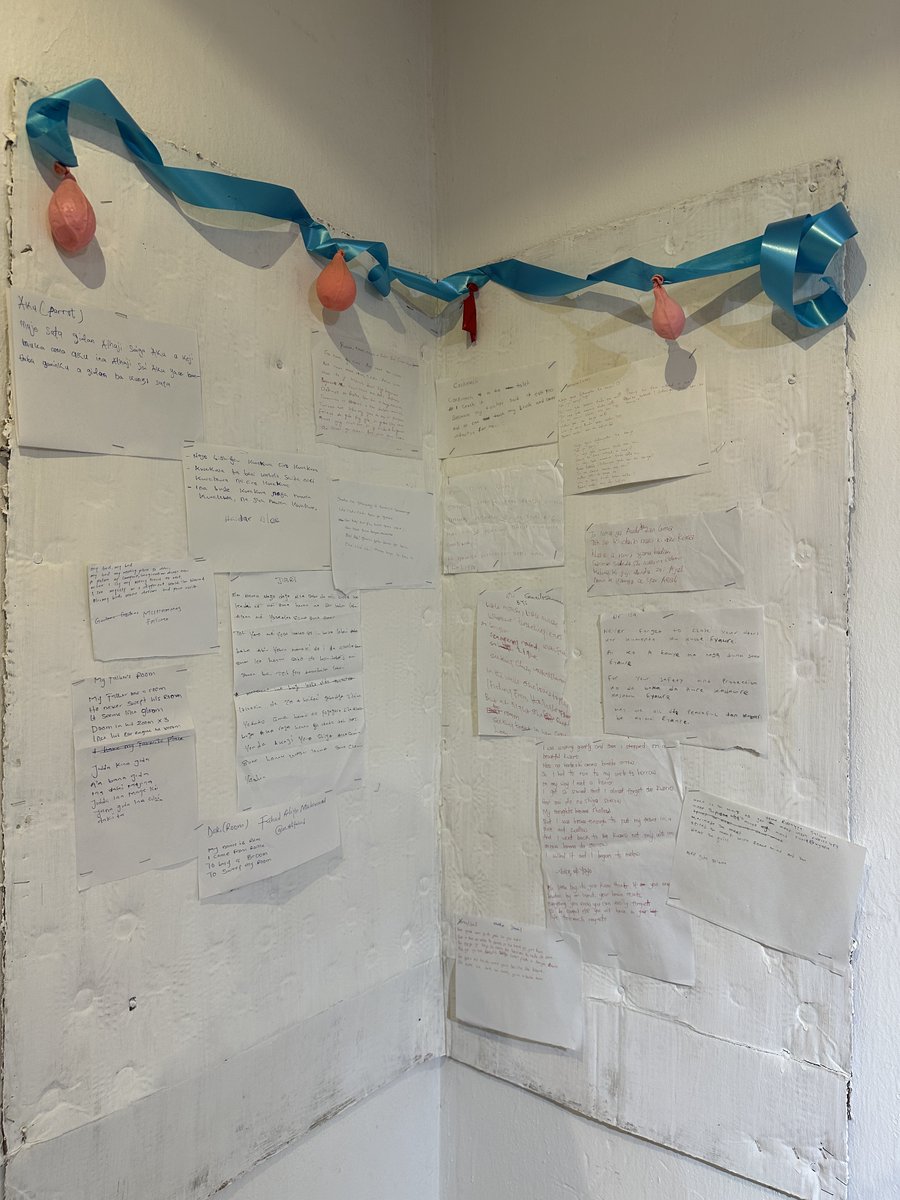 Our community microblogged on paper and placed it on the wall at <a href="/OpenArts_/">Open Arts</a> 👌