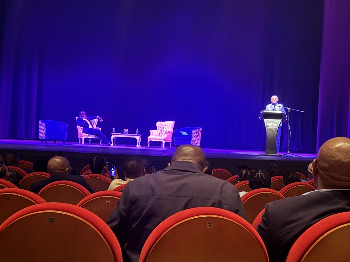 Phathizwe_RSA's tweet image. Currently at the Durban PlayHouse Company attending Advocate Muzi Sikhakhane SC book launch @TSFoundation__