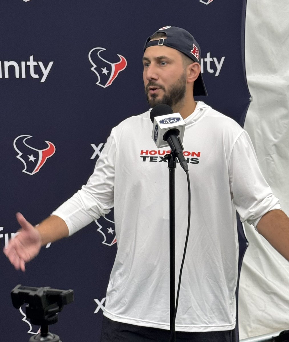 SeanTPendergast's tweet image. We are counting heavily on these three men. If they coach em up, it’s gonna be a good season. #Texans