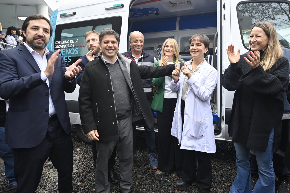 Kicillofok's tweet image. Lomas de Zamora fortalece su sistema sanitario gracias a la inversión que estamos haciendo junto al municipio, un trabajo que sería imposible con el modelo de ajuste que representa Milei.
La ampliación del Hospital Gandulfo con una sala para su nuevo resonador magnético, las…
