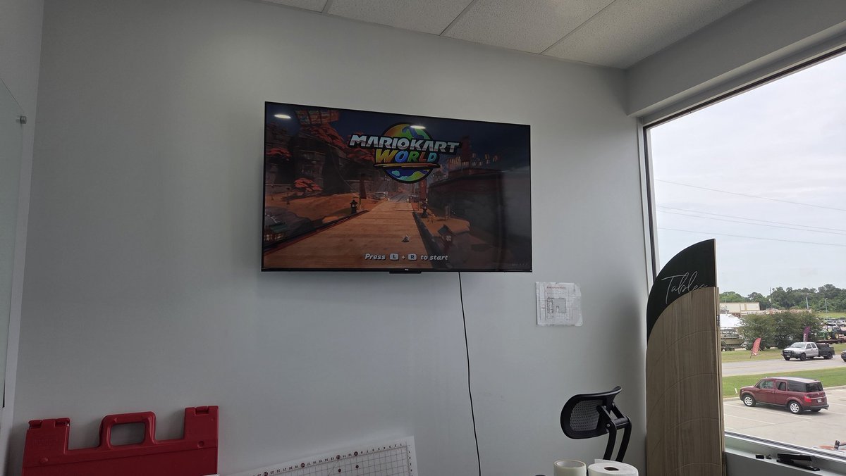 NishquikPops's tweet image. Friday team building at the office today is Mario Kart World 😎 Also my boss got his Switch 2 with my help after I sent him a Wario64 link last week.