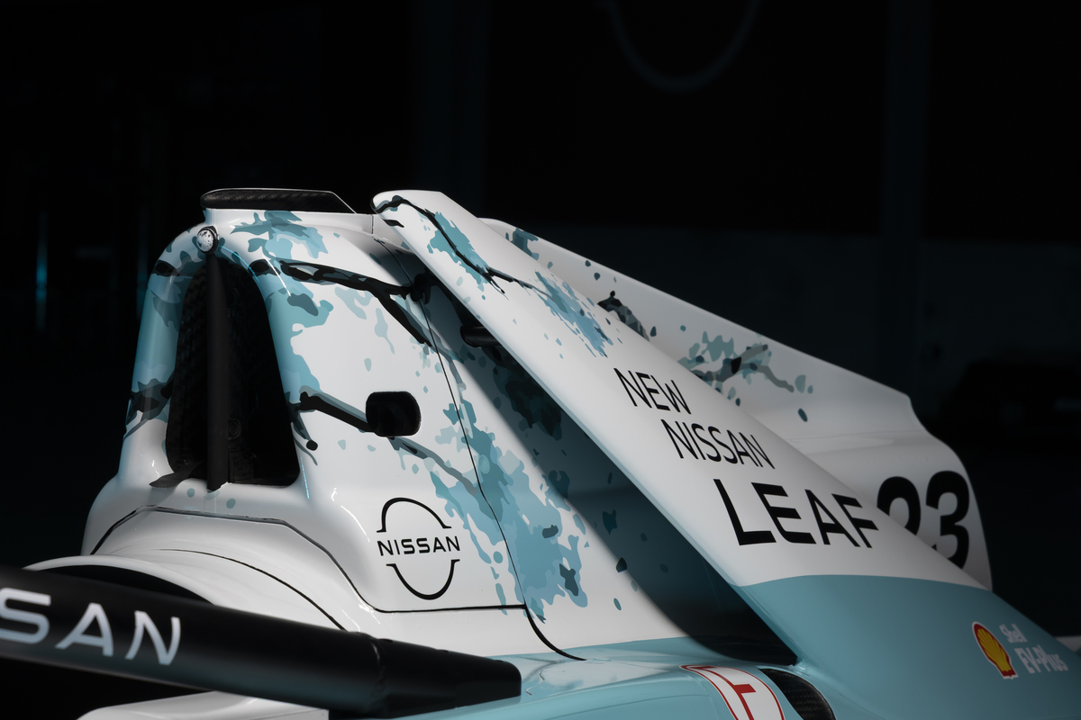 Este fin de semana, el equipo #NissanFormulaE se enfrenta a la última parada de la temporada, el doble #ePRIX de #Londres.

Llegamos dispuestos a ganar la triple corona de esta temporada del Campeonato <a href="/FIAFormulaE/">Formula E</a> de la mano de <a href="/oliverrowland1/">Oliver Rowland</a> y @norman_nato . ¡A por todas!