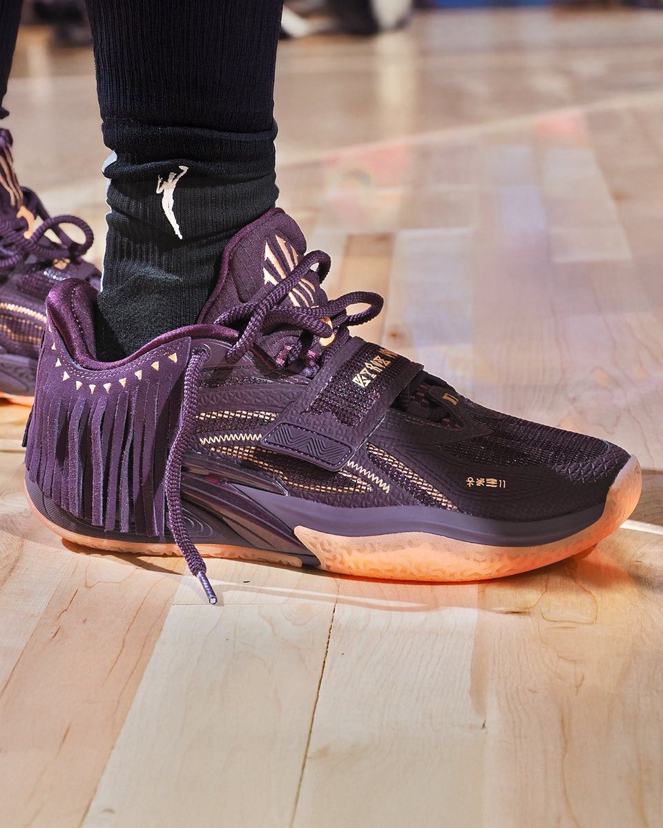 Kyrie Irving's ANTA KAI 1 Chief Hélà “Crown Jewel” officially