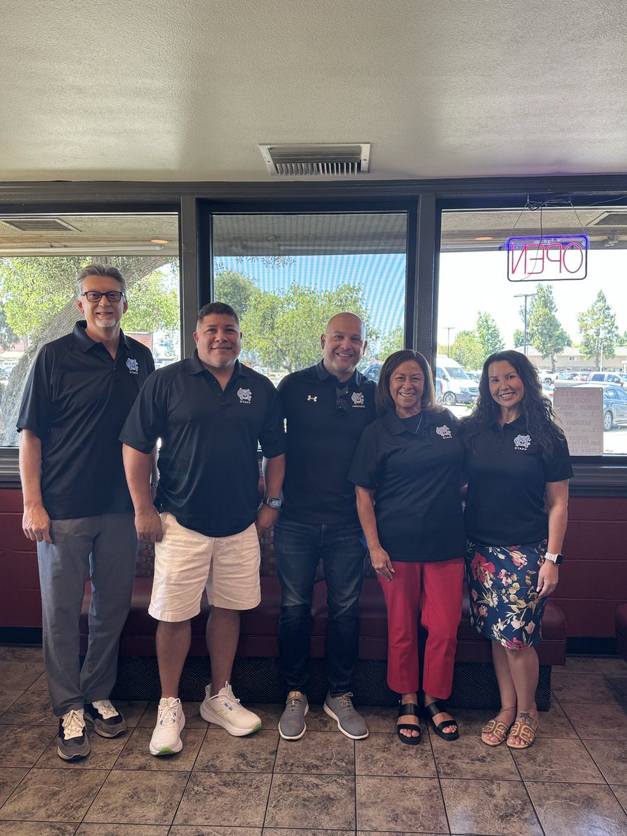 Principal Gomez tweet media