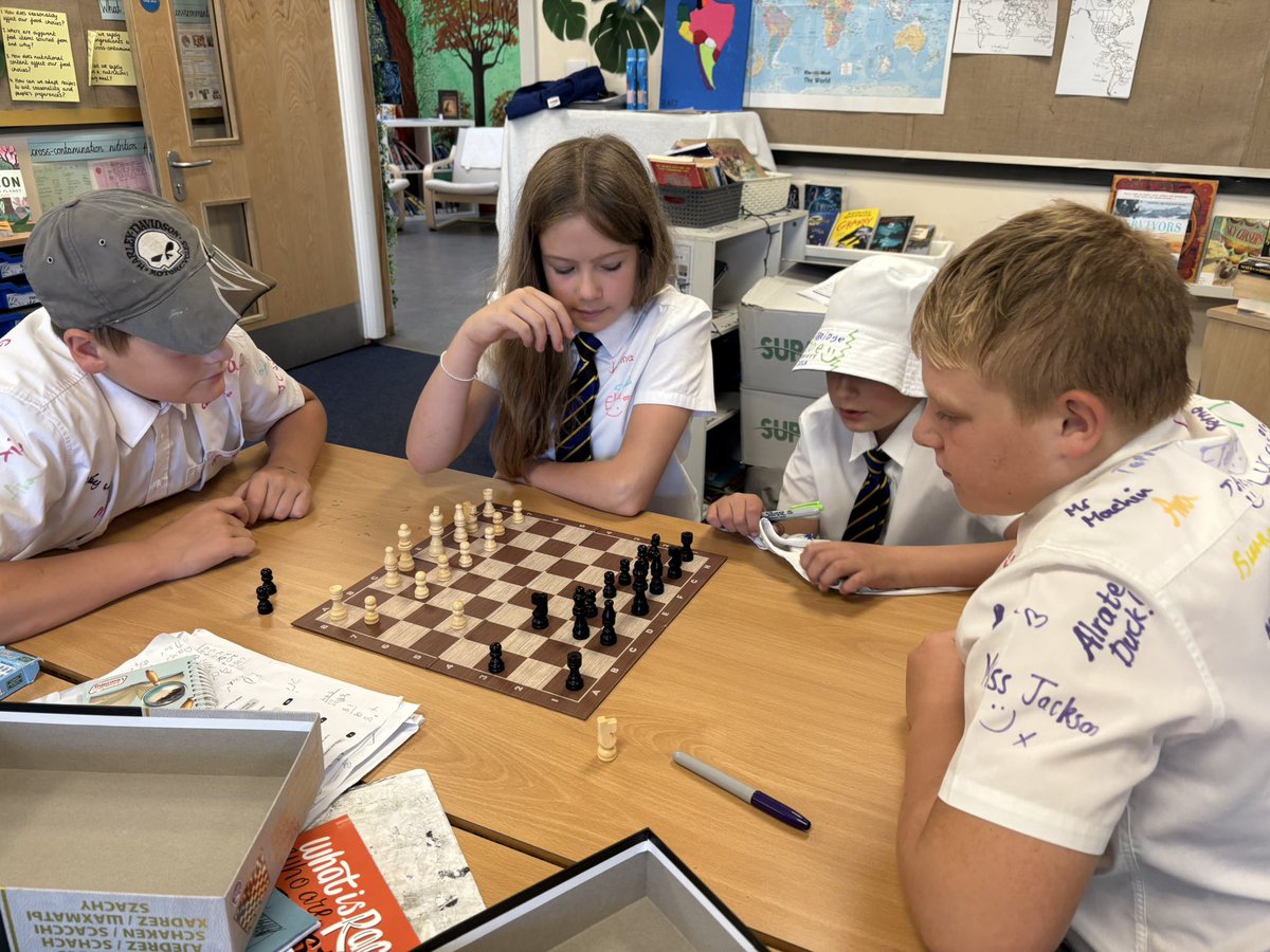 Year 6 Sinéad O’Hart Class tweet media