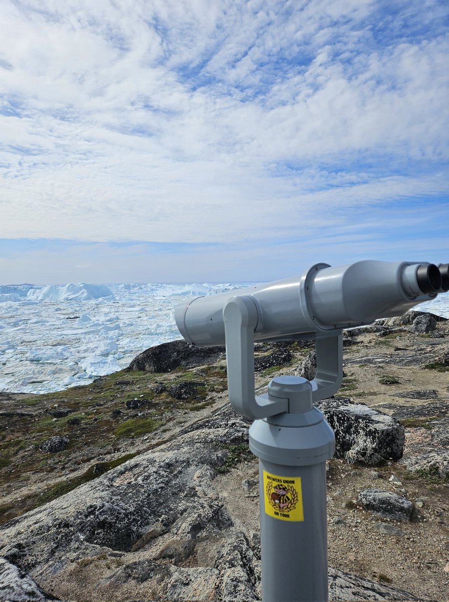 bafcbrewers's tweet photo. Brewers Union sticker spotted at the Ilulissat Icefiord in Greenland. https://t.co/S32tgYjPo1
