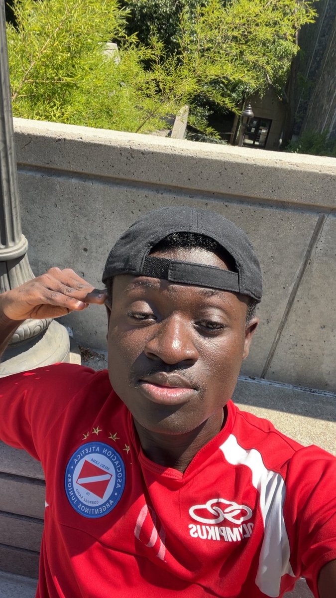 _bright14's tweet image. 1 or 2?