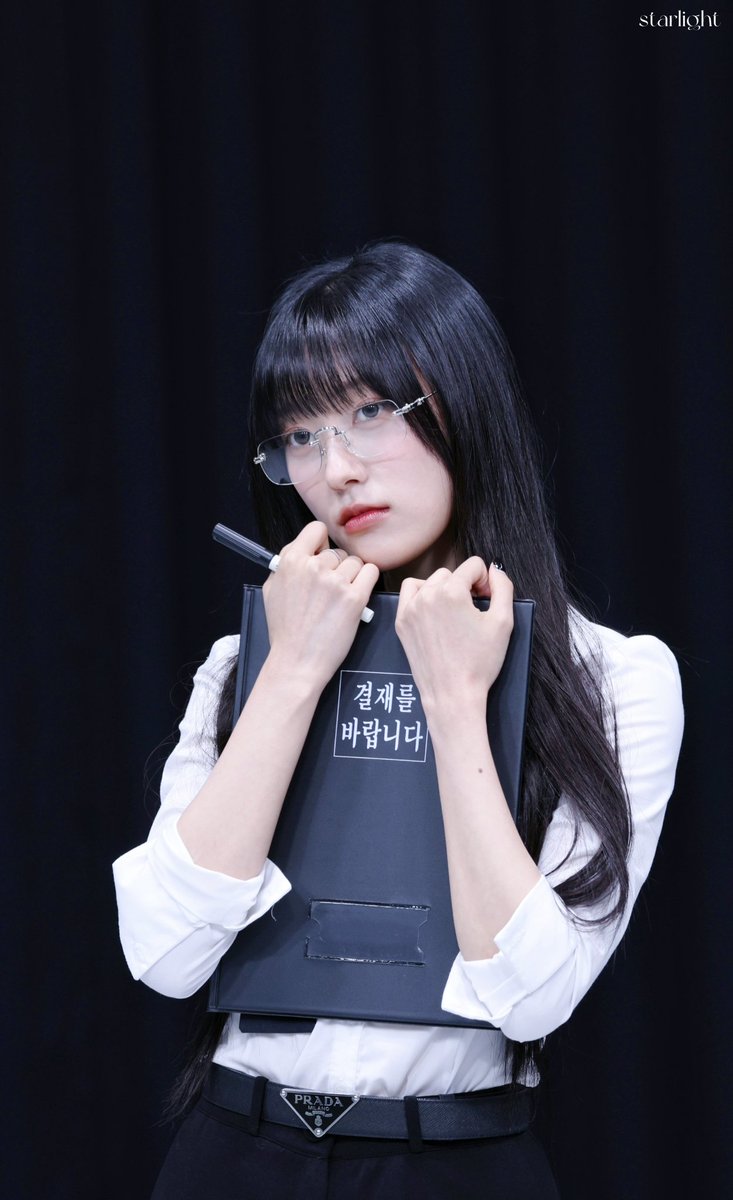 loona820's tweet image. 250725 choerry 최리
#아르테미스 #ARTMS #Choerry  #최리