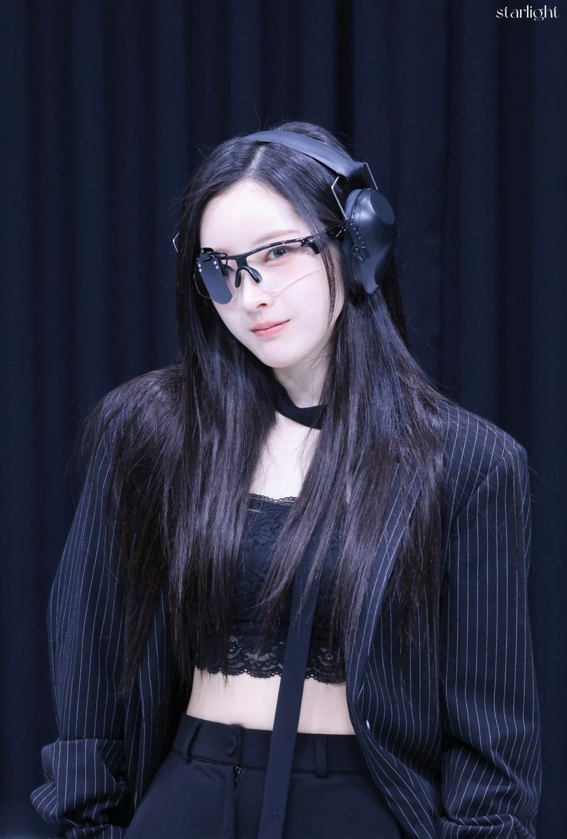 loona820's tweet image. 250725 haseul 하슬
#하슬 #haseul #아르테미스 #artms