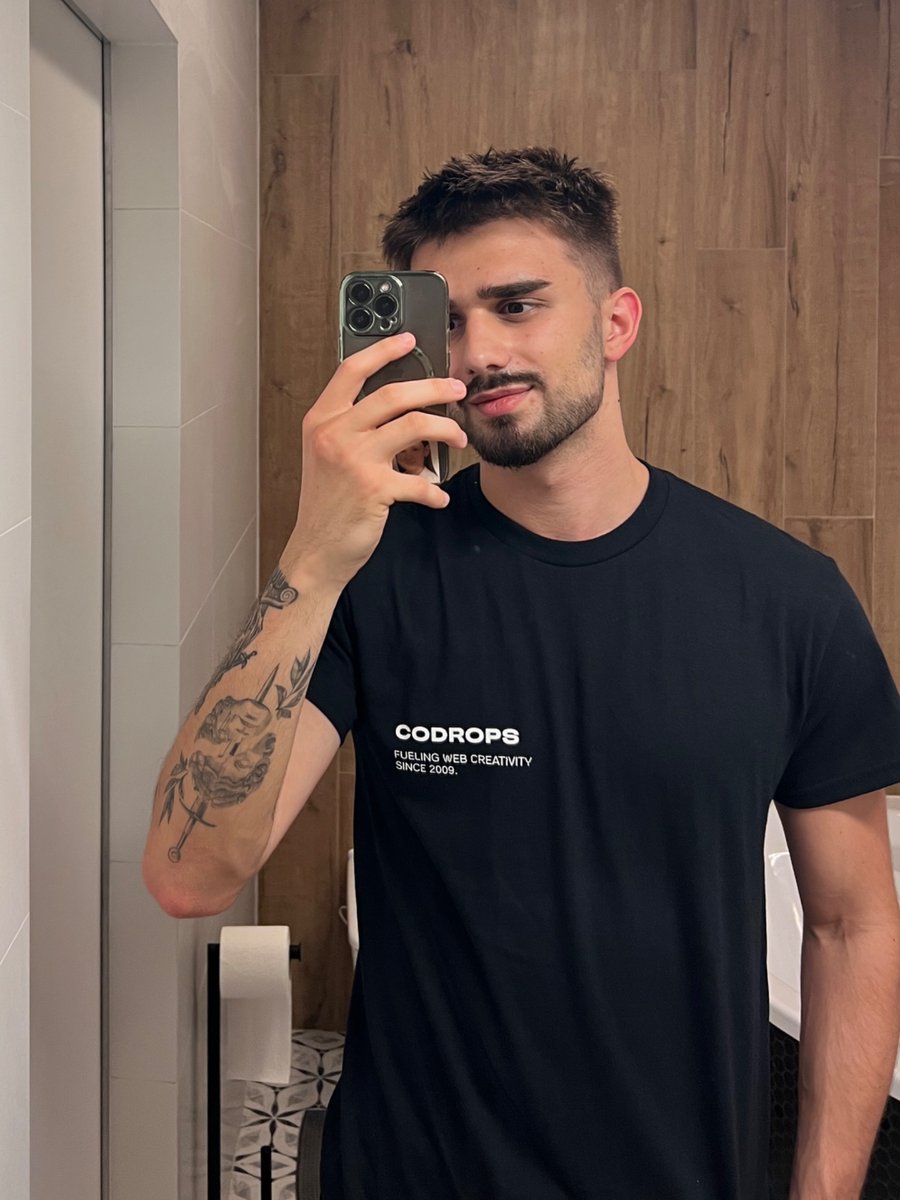 _fojcik's tweet image. New drip just arrived 🔥
Thank you @crnacura @codrops ! 💙💙💙