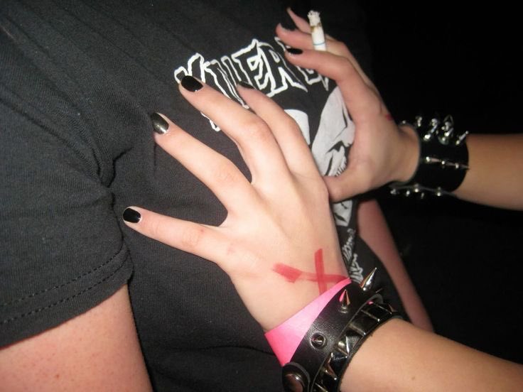 EM0 FRE☆KKS (@em0kks) on Twitter photo 