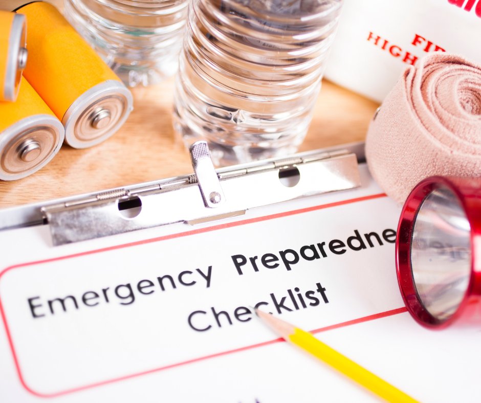 Help keep your family safe by preparing in advance for a potential evacuation alert or order. Have a household emergency plan and emergency kit ready. To learn more, visit chilliwack.com/wildfireprep.