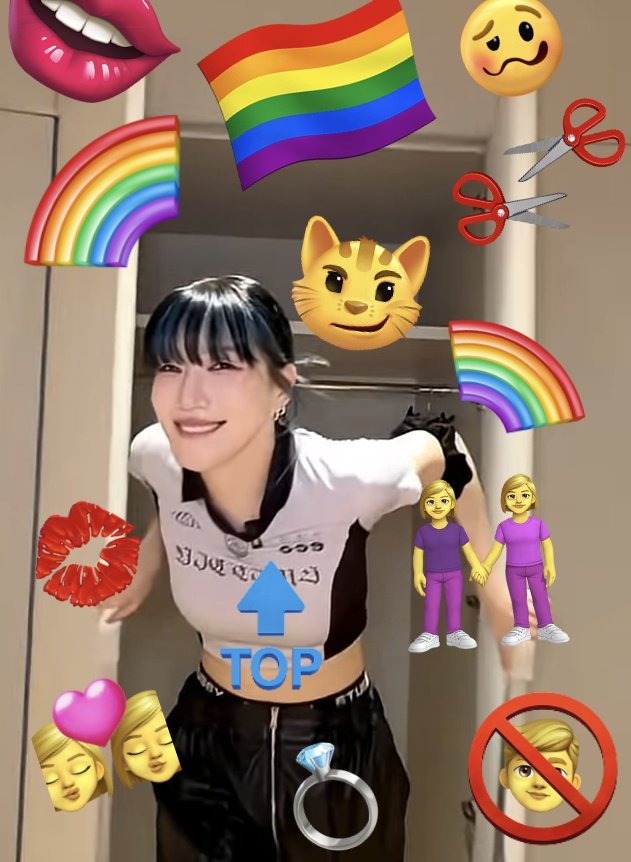 wonnee_'s tweet image. Cant believe it has been 2 days since the upload and I didnt see any coming out joke on my tl ๐