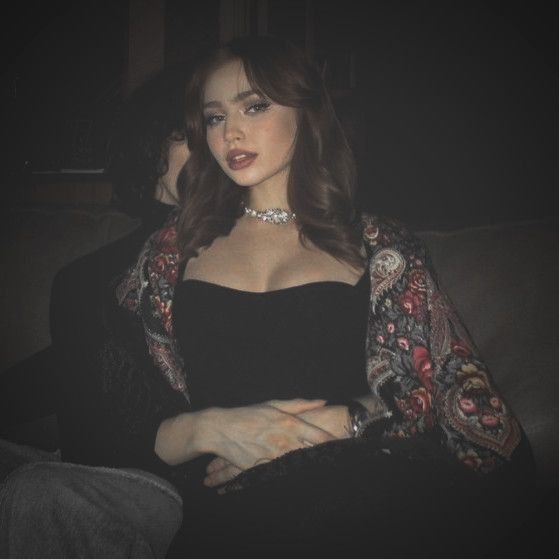 рд╕рд░рдлрд┐рд░рд╛ЁЯМЯ (@tweetlarka___) on Twitter photo рдЗрд╕ рд╕реЗ рдкрд╣рд▓реЗ рдХрд┐ рд╣рдорд╛рд░реА рдмрд╛рдд рдмрд┐рдЧрдбрд╝ рдЬрд╛рдП
рдореИрдВ рдЕрдкрдиреА рдФрд░ рддреВ рдЕрдкрдиреА рдЬрд╝рд┐рдж рдкреЗ рдЕрдбрд╝ рдЬрд╛рдП
рдЧрд╝рдлрд╝рд▓рдд рд╕реЗ рдирд┐рдХрд▓ рдХрд░ рдереЛрдбрд╝рд╛ рд╣реЛрд╢ рдореЗрдВ рдЖрдХрд░
рдЙрд╕реА рдкреБрд░рд╛рдиреЗ рдЕрдВрджрд╛рдЬрд╝ рдореЗрдВ рдореЗрд░реА рдЖрдЧреЛрд╢ рдореЗрдВ рдЖрдХрд░
рдЬрд╝рд░рд╛ рдореБрд╣рдмреНрдмрдд рд╕реЗ рджреЗ рдХрд░ рдорд╛рдереЗ рдкрд░ рддреВ рдмреЛрд╕рд╛ рдореЗрд░реЗ
рдХрд░ рджреЗ рд╣рд░ рдПрдХ рдореБрд░реНрджрд╛ рдЬрдЬрд╝реНрдмрд╛рдд рдХреЛ рдЬрд╝рд┐рдВрджрд╛ рдореЗрд░реЗ
~ <a href="/TweetLarka___/">рд╕рд░рдлрд┐рд░рд╛ЁЯМЯ</a> #рдмрдЬрд╝реНрдо рдЗрд╕ рд╕реЗ рдкрд╣рд▓реЗ рдХрд┐ рд╣рдорд╛рд░реА рдмрд╛рдд рдмрд┐рдЧрдбрд╝ рдЬрд╛рдП
рдореИрдВ рдЕрдкрдиреА рдФрд░ рддреВ рдЕрдкрдиреА рдЬрд╝рд┐рдж рдкреЗ рдЕрдбрд╝ рдЬрд╛рдП
рдЧрд╝рдлрд╝рд▓рдд рд╕реЗ рдирд┐рдХрд▓ рдХрд░ рдереЛрдбрд╝рд╛ рд╣реЛрд╢ рдореЗрдВ рдЖрдХрд░
рдЙрд╕реА рдкреБрд░рд╛рдиреЗ рдЕрдВрджрд╛рдЬрд╝ рдореЗрдВ рдореЗрд░реА рдЖрдЧреЛрд╢ рдореЗрдВ рдЖрдХрд░
рдЬрд╝рд░рд╛ рдореБрд╣рдмреНрдмрдд рд╕реЗ рджреЗ рдХрд░ рдорд╛рдереЗ рдкрд░ рддреВ рдмреЛрд╕рд╛ рдореЗрд░реЗ
рдХрд░ рджреЗ рд╣рд░ рдПрдХ рдореБрд░реНрджрд╛ рдЬрдЬрд╝реНрдмрд╛рдд рдХреЛ рдЬрд╝рд┐рдВрджрд╛ рдореЗрд░реЗ
~ <a href="/TweetLarka___/">рд╕рд░рдлрд┐рд░рд╛ЁЯМЯ</a> #рдмрдЬрд╝реНрдо