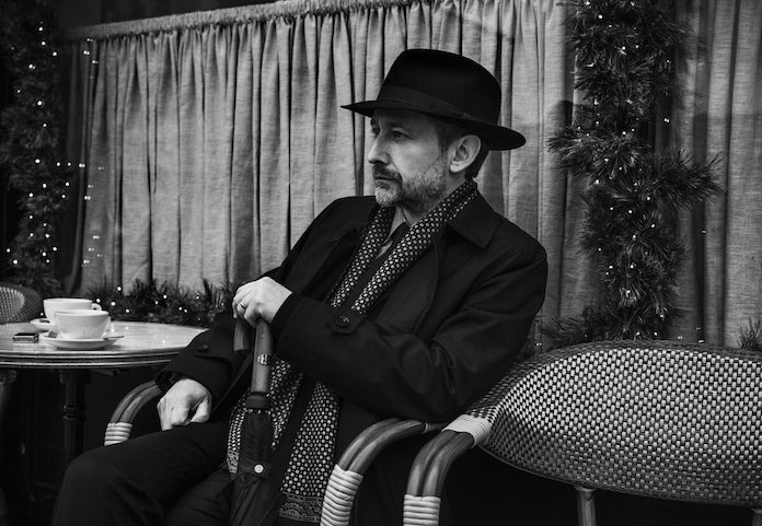 Under_Radar_Mag's tweet image. The Divine Comedy (@divinecomedyhq) is releasing a new album, "Rainy Sunday Afternoon," on September 19. Now he has shared its second single, “The Last Time I Saw the Old Man,” which is about his father.
undertheradarmag.com/news/the_divin…