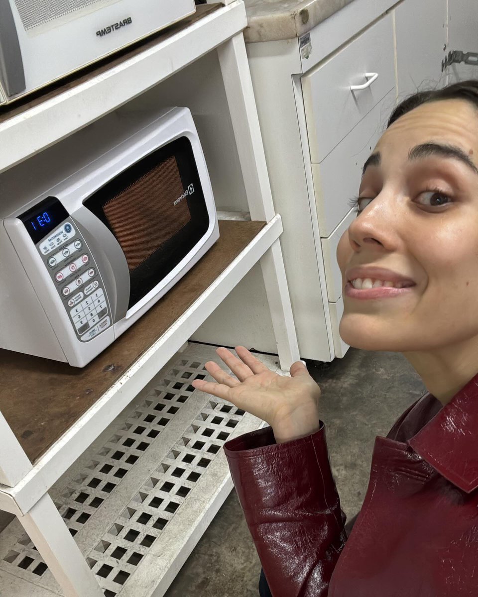myraupdates's tweet image. “quanta coisa boa nos últimos dias, a elfa verde anda muito feliz! ✨ @/wickedbrasil fenômeno 💚” — Myra Ruiz compartilhou um carrossel com 16 novas fotos no Instagram.
🔗: instagram.com/p/DMi4q7QPlPo/…