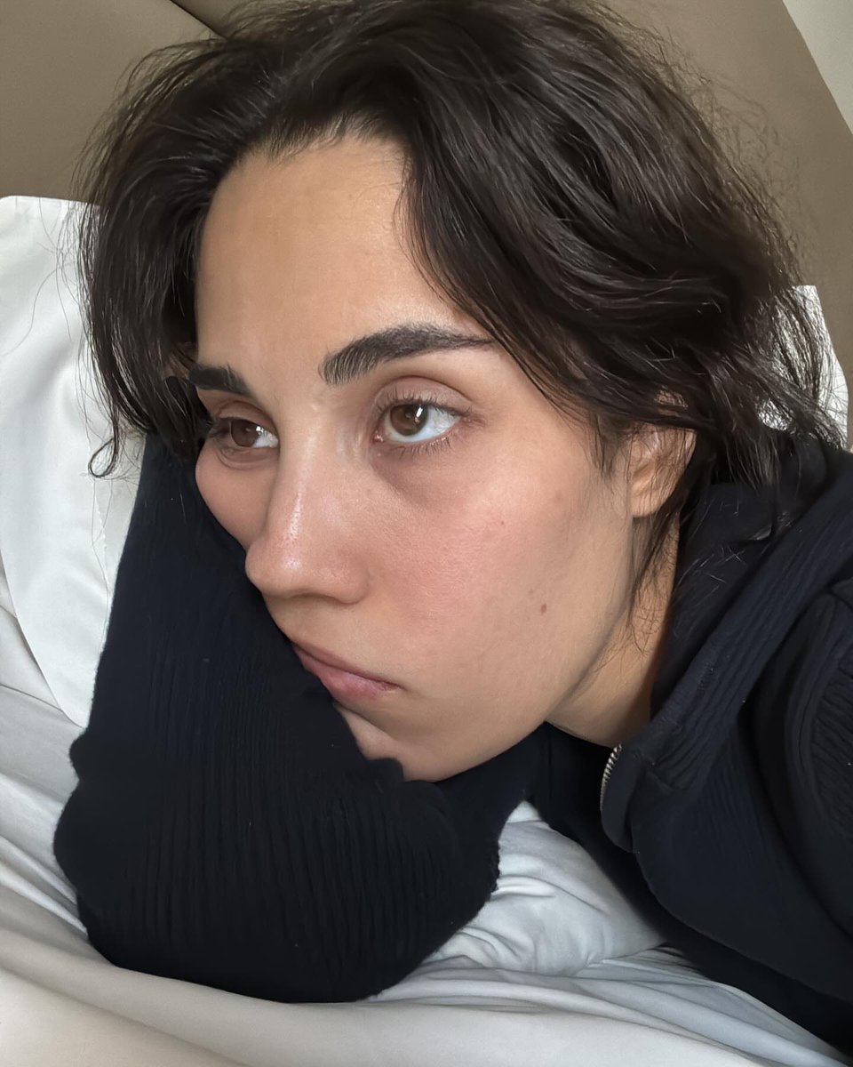 myraupdates's tweet image. “quanta coisa boa nos últimos dias, a elfa verde anda muito feliz! ✨ @/wickedbrasil fenômeno 💚” — Myra Ruiz compartilhou um carrossel com 16 novas fotos no Instagram.
🔗: instagram.com/p/DMi4q7QPlPo/…