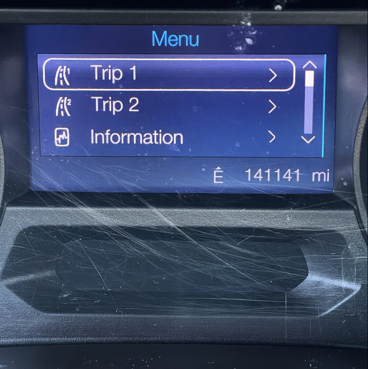 ushmesh's tweet photo. 🚙 141141 🚗 lucky numbers 
#fordexplorer @Ford https://t.co/VGnRdz2dDL